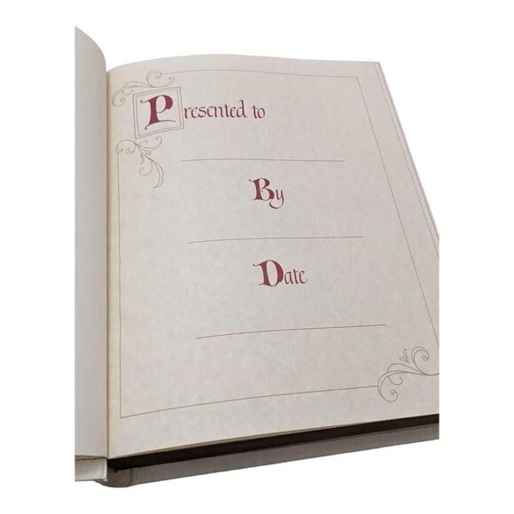 Holy Bible Family Heritage World Bible Publishers Large White Presentation KJV‎ - Picture 7 of 9